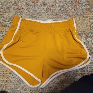 yellow shorts
